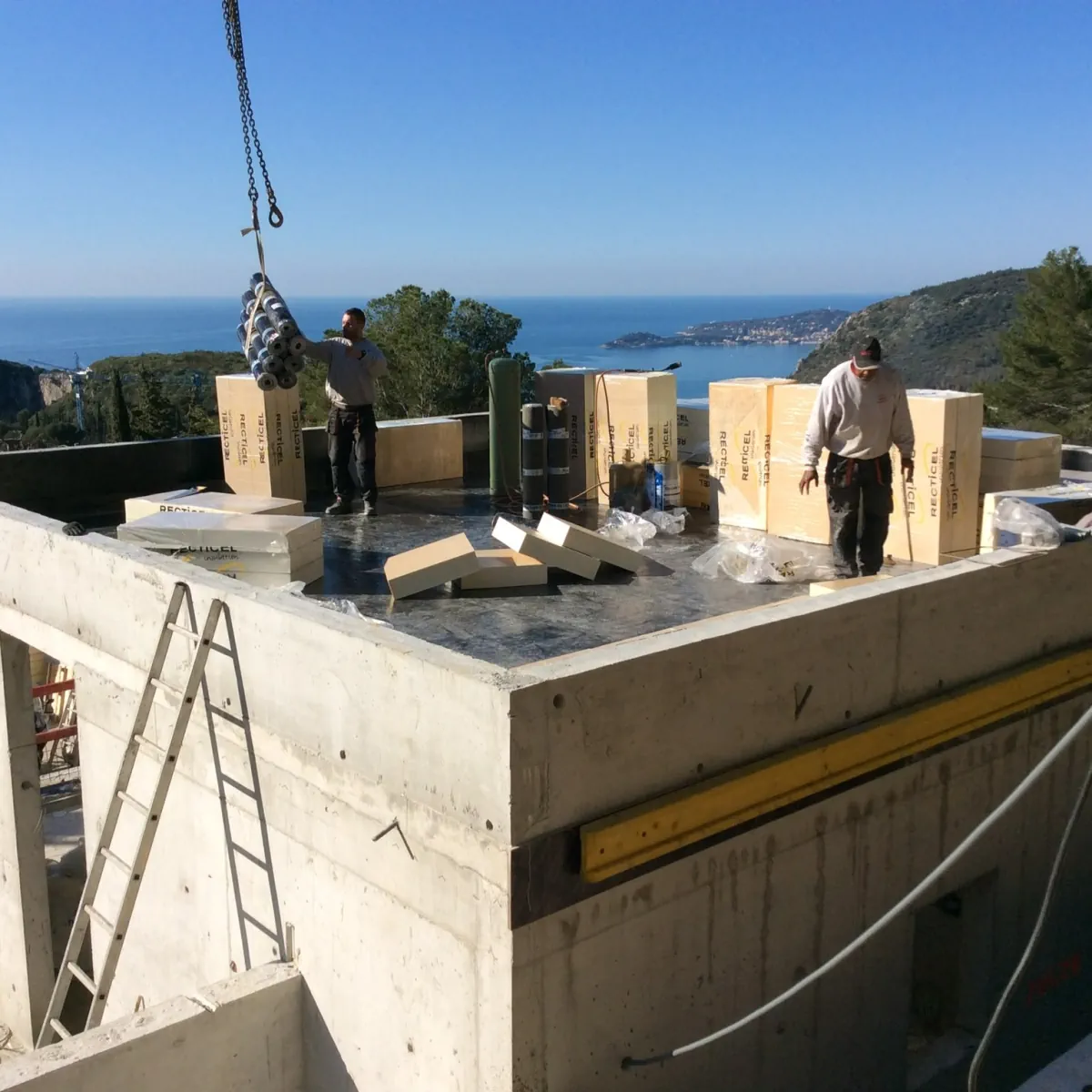 Villa — maison du gardien en cours de construction